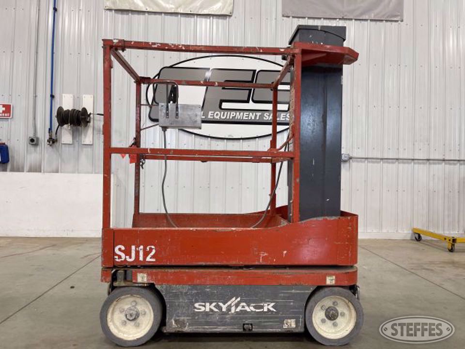 Skyjack SJ12